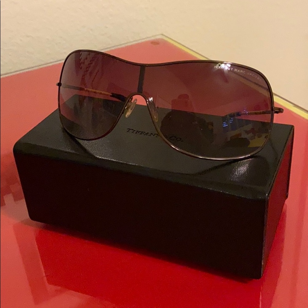 Marc Jacobs sunglasses